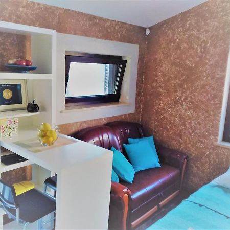 Studio Oliva - Free Parking Пула Екстериор снимка